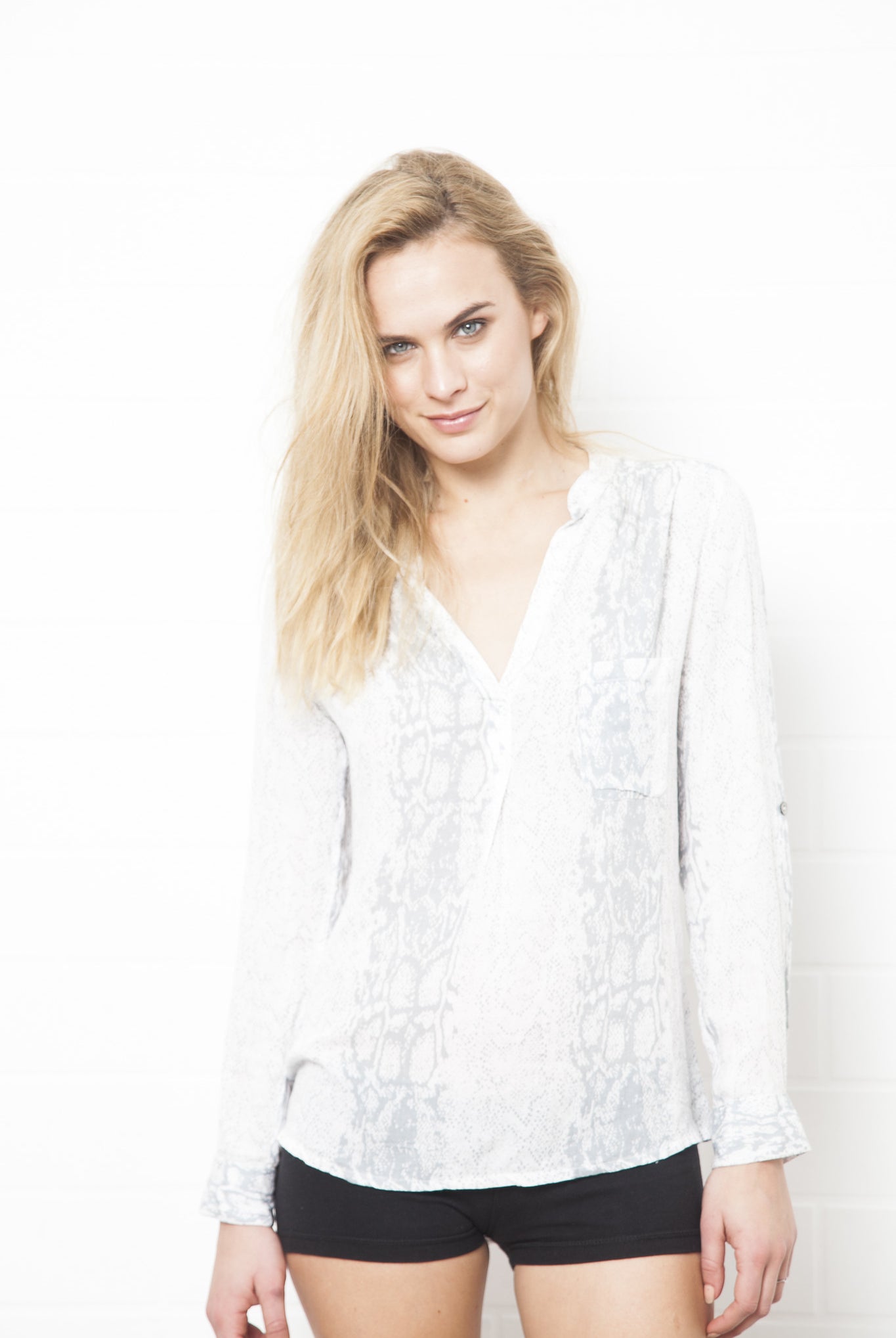 V-Neck Blouse Snake Top - FUNKY SIMPLICITY