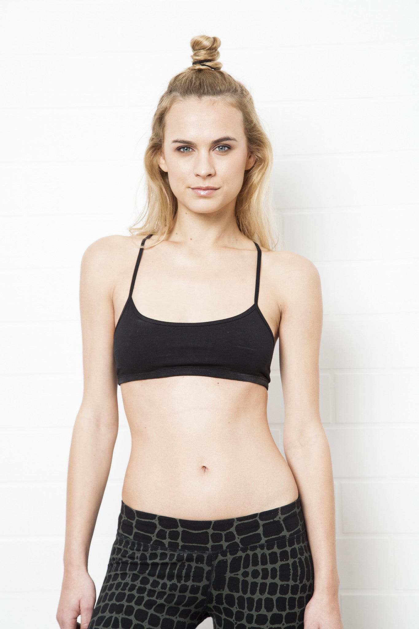 String Back Black Crop Bra - FUNKY SIMPLICITY